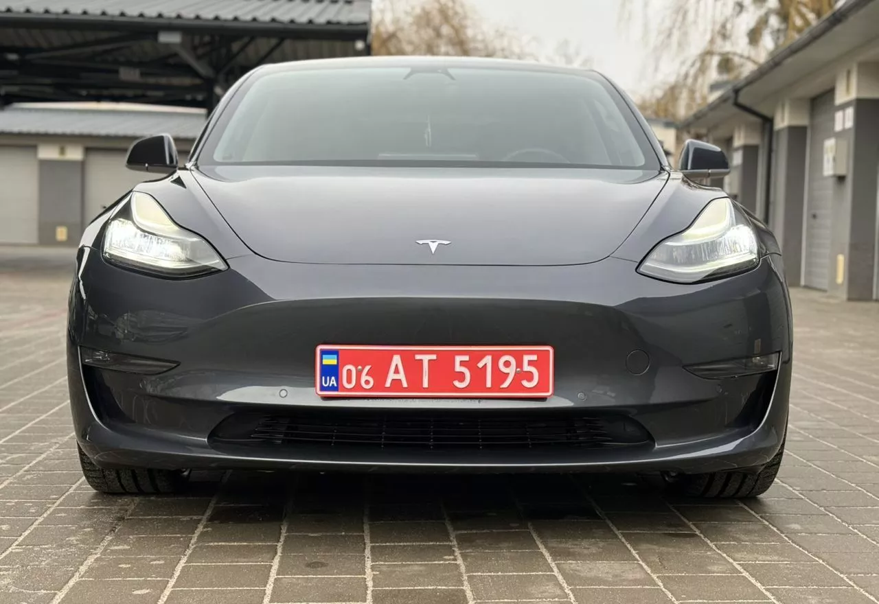 Tesla Model 3  80.5 kWh 2020201