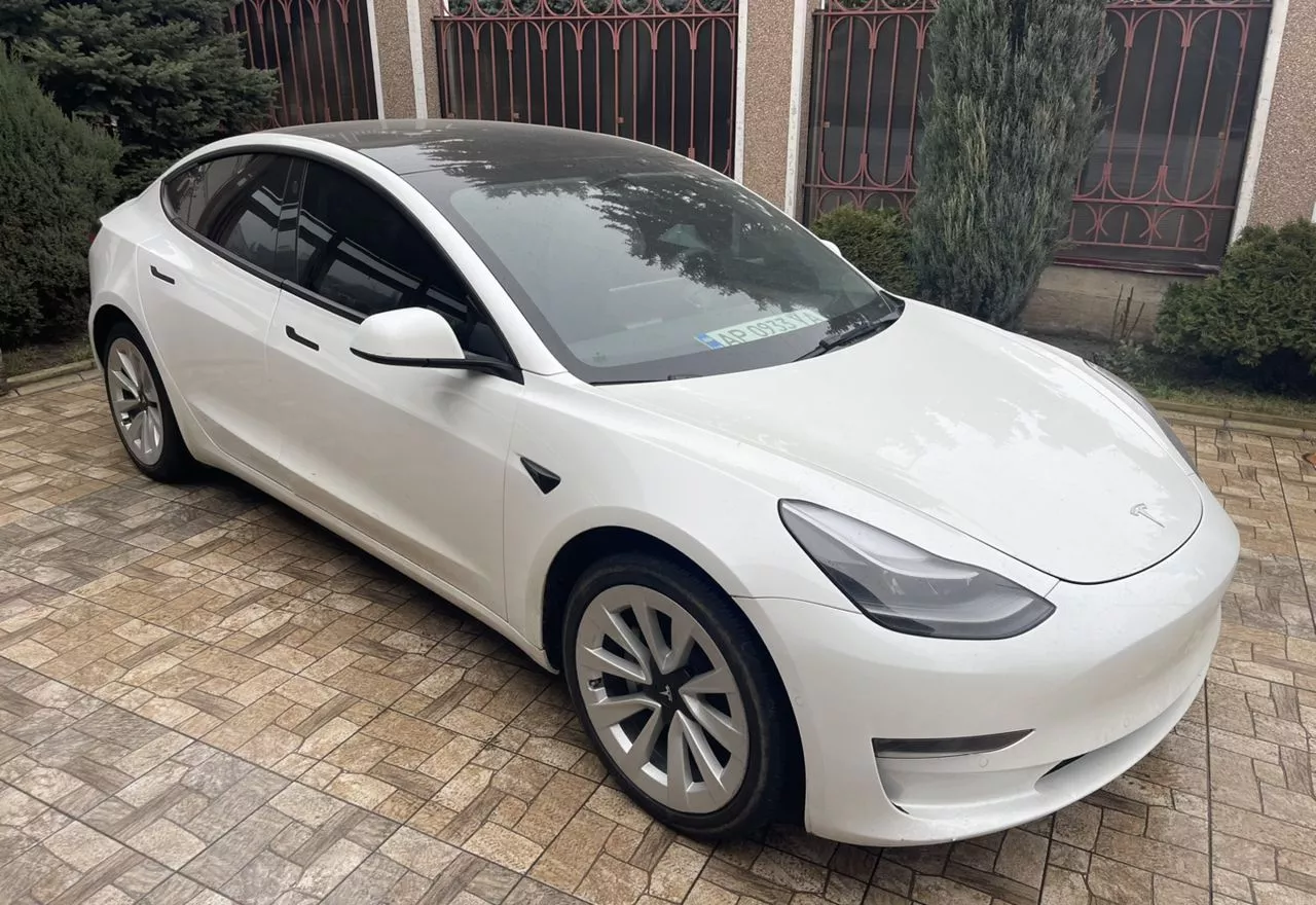 Tesla Model 3  80.5 kWh 202211