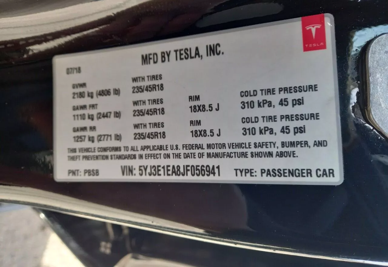 Tesla Model 3  75 kWh 2018191