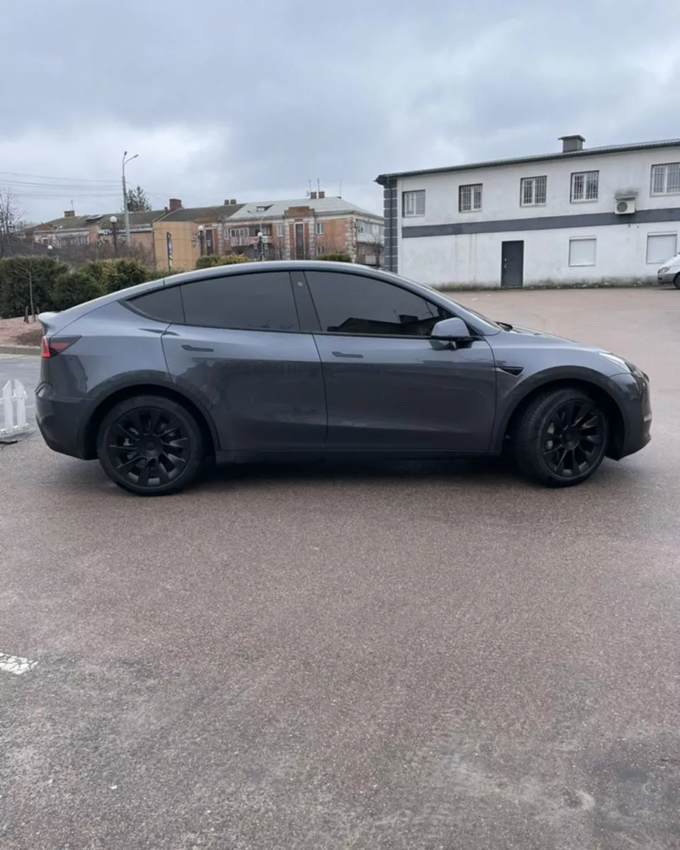 Tesla Model Y  82 kWh 2022161