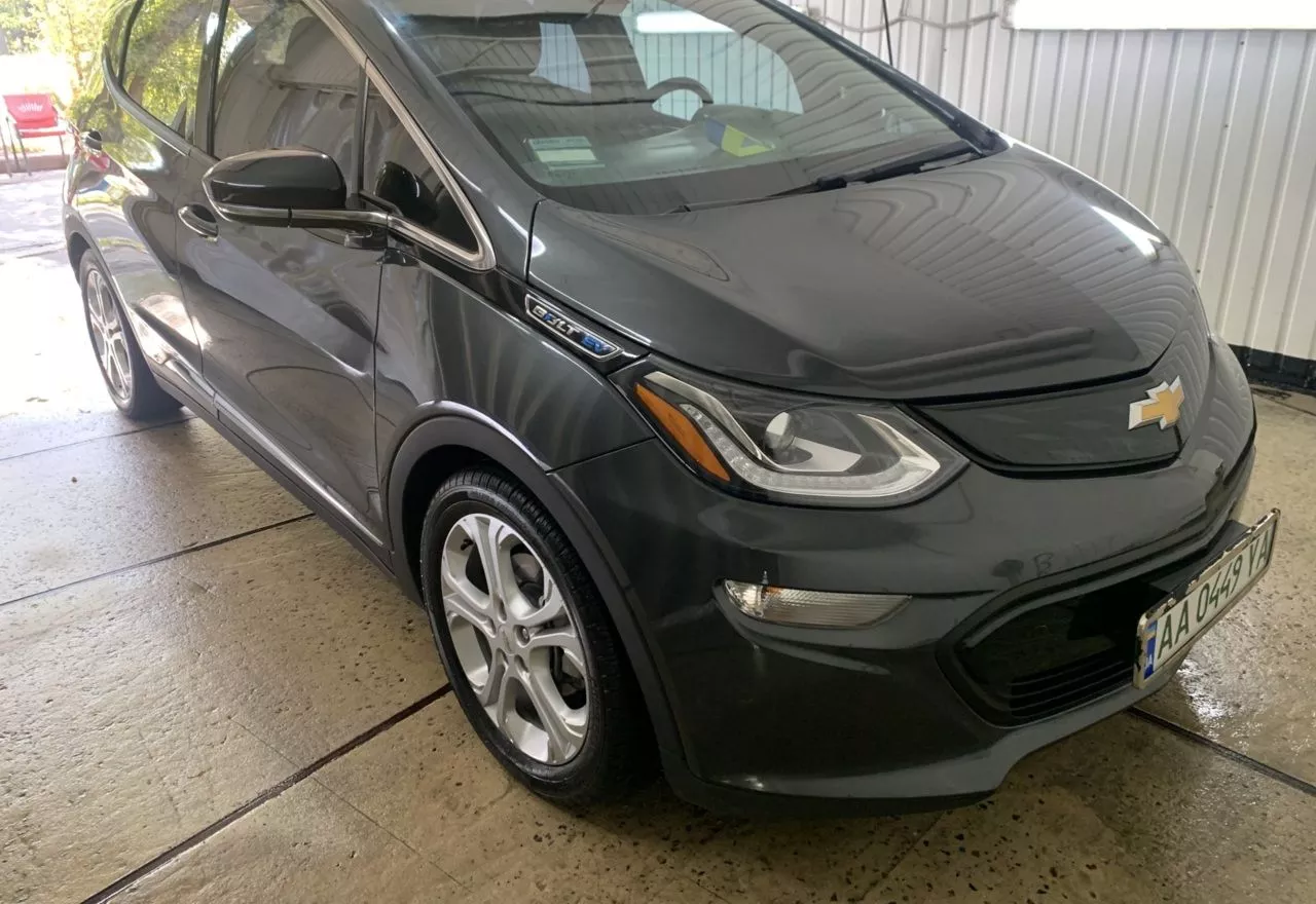 Chevrolet Bolt EV 