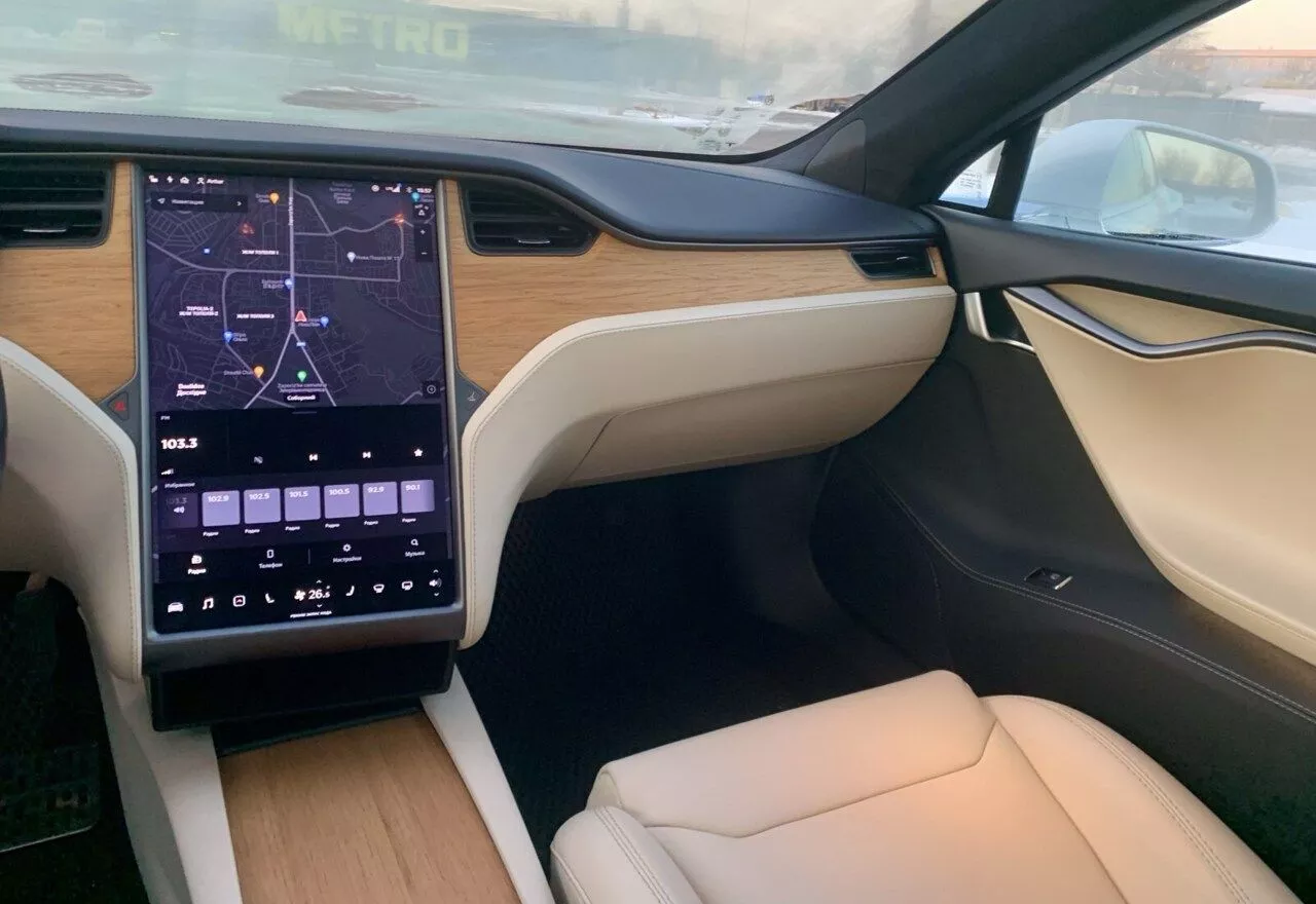 Tesla Model S  100 kWh 2019221