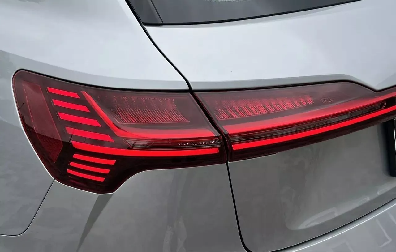 Audi E-tron  95 kWh 2019141