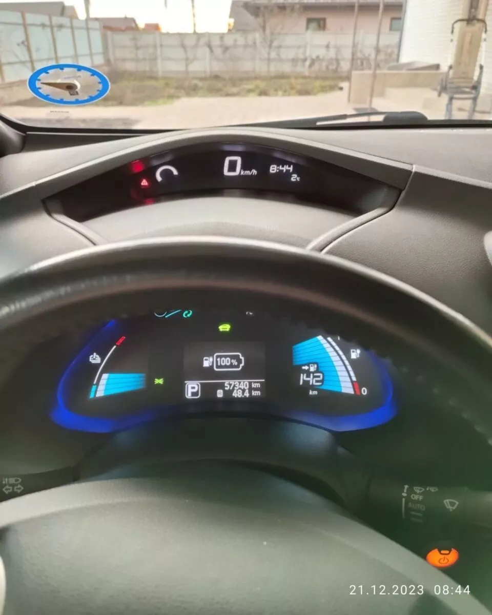 Nissan Leaf  24 kWh 2014201