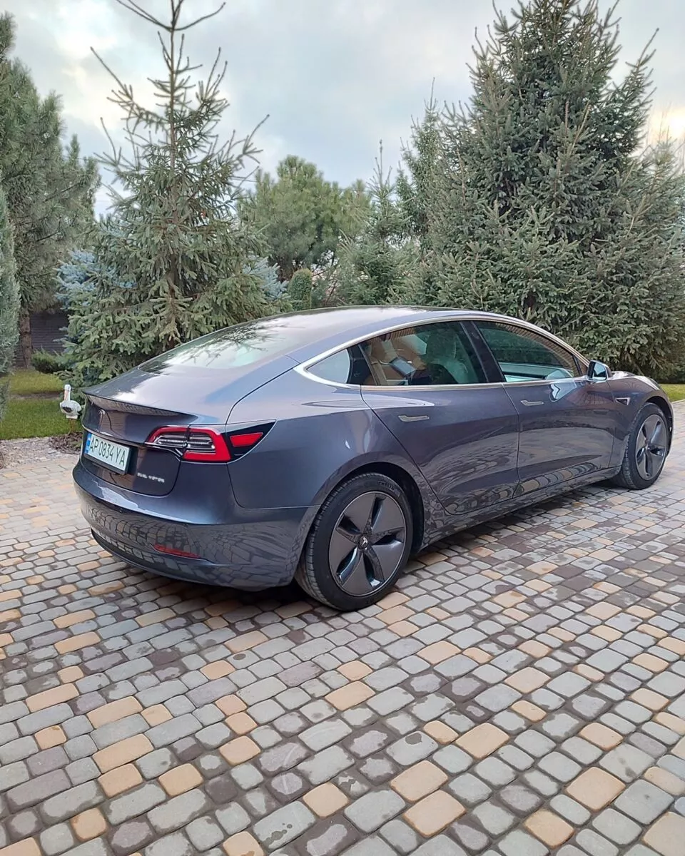 Tesla Model 3  80.5 kWh 201941