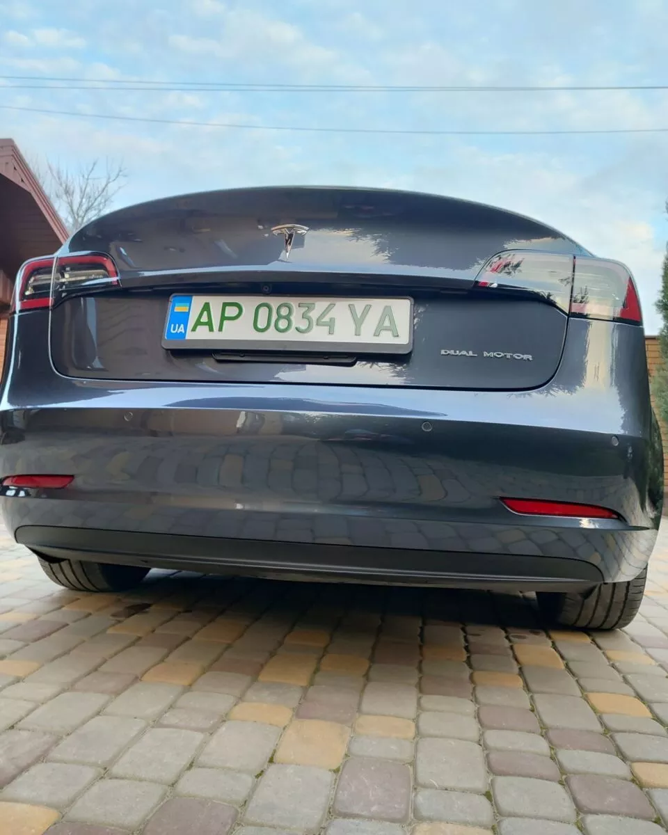 Tesla Model 3  80.5 kWh 2019121