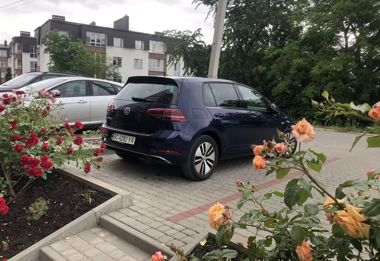 Volkswagen e-Golf  36 kWh 2018291