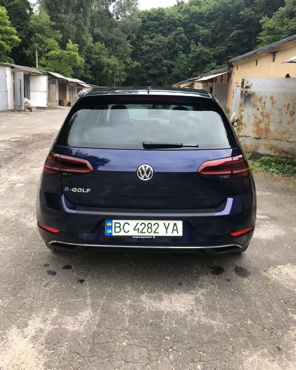 Volkswagen e-Golf  36 kWh 201841