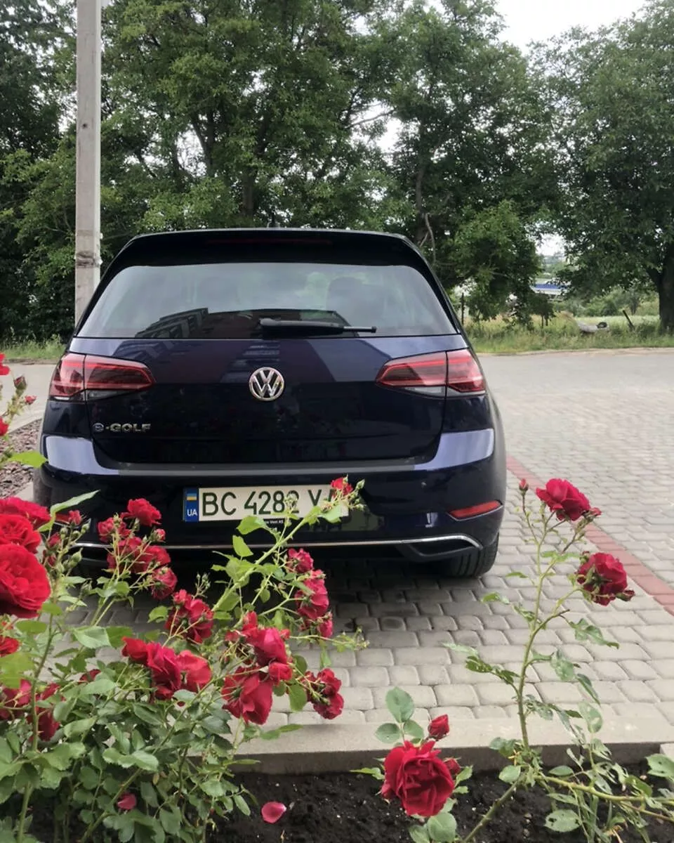 Volkswagen e-Golf  36 kWh 2018161