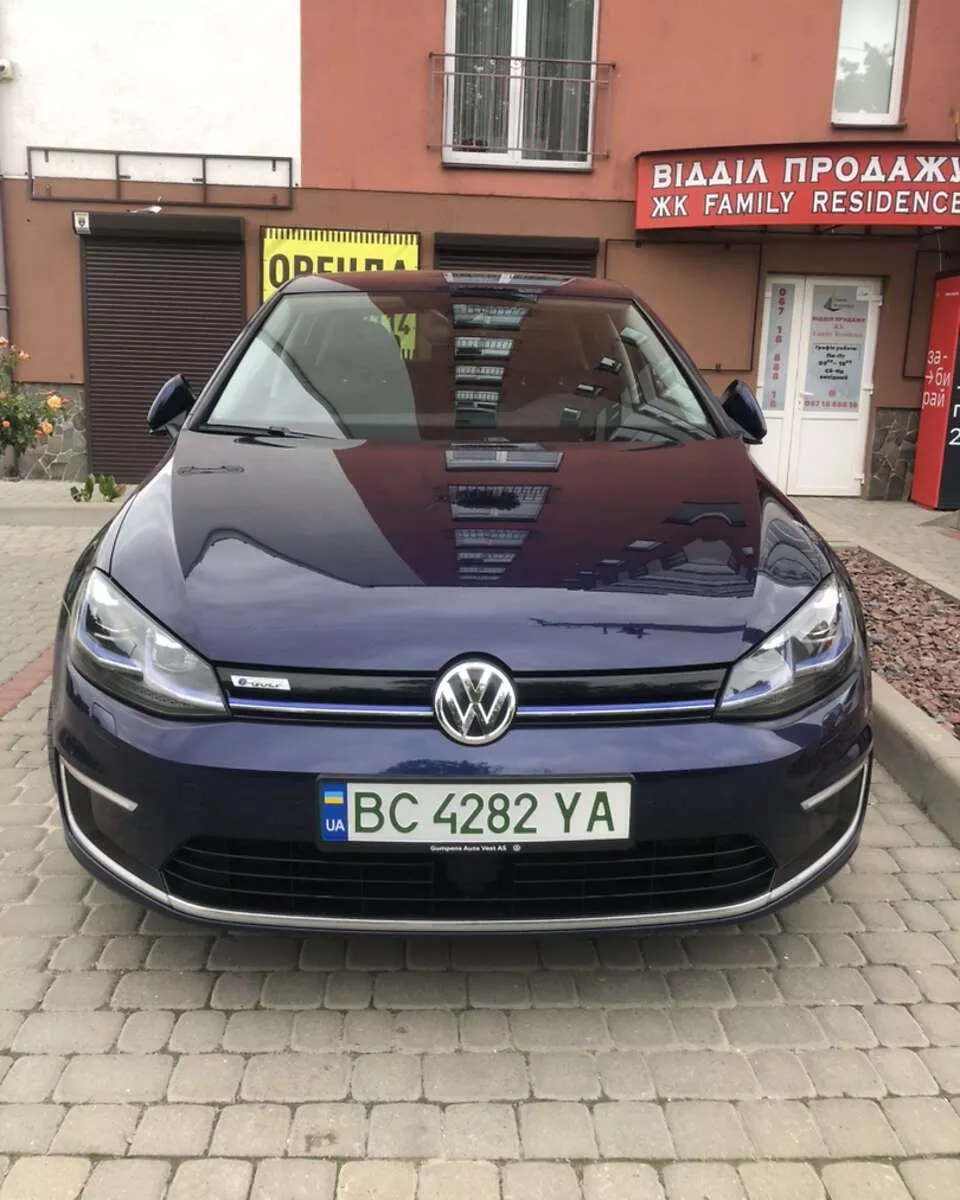 Volkswagen e-Golf  36 kWh 2018171