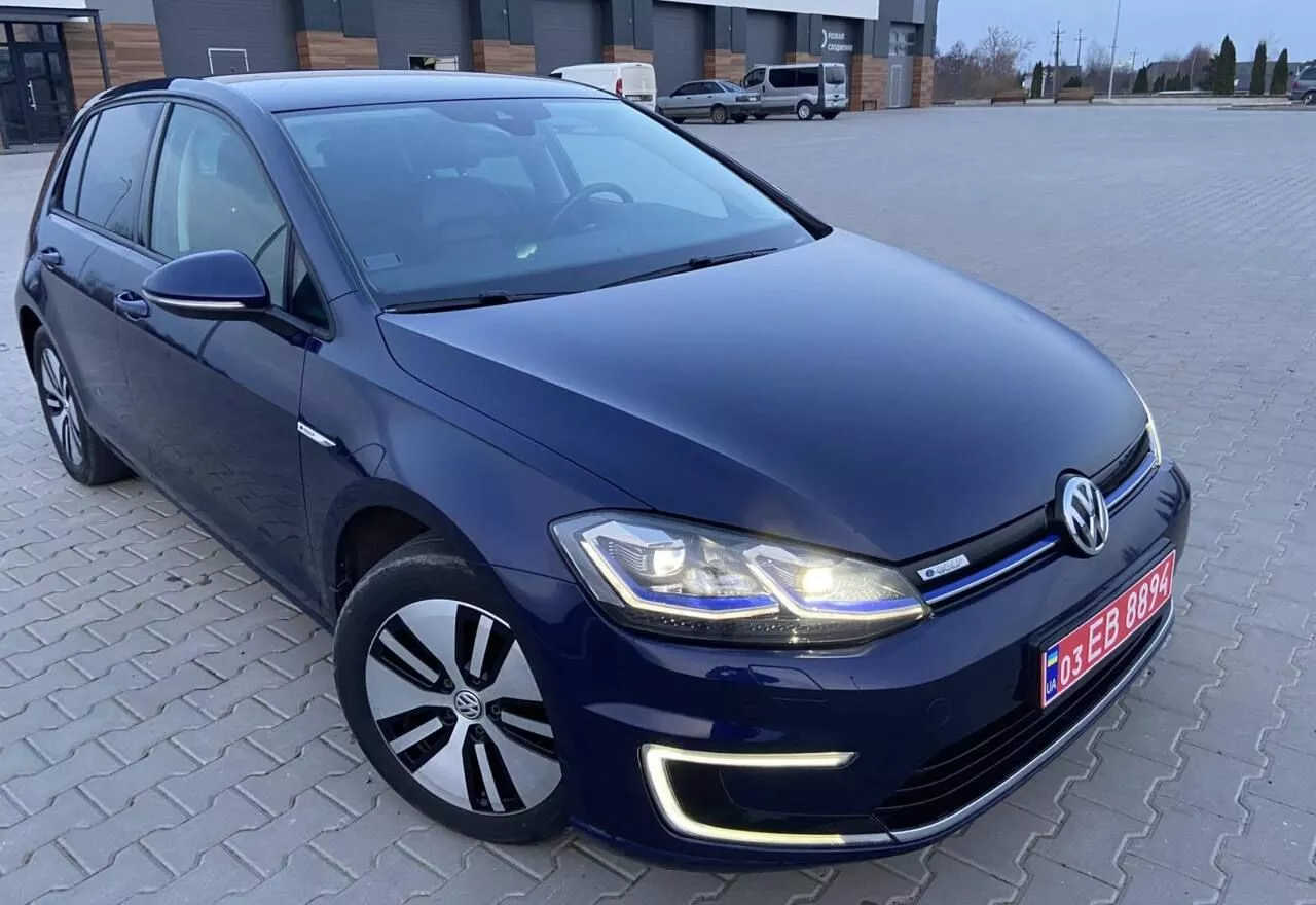 Volkswagen e-Golf  36 kWh 2018121