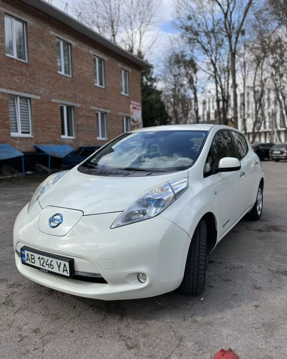 Nissan Leaf  24 kWh 201271