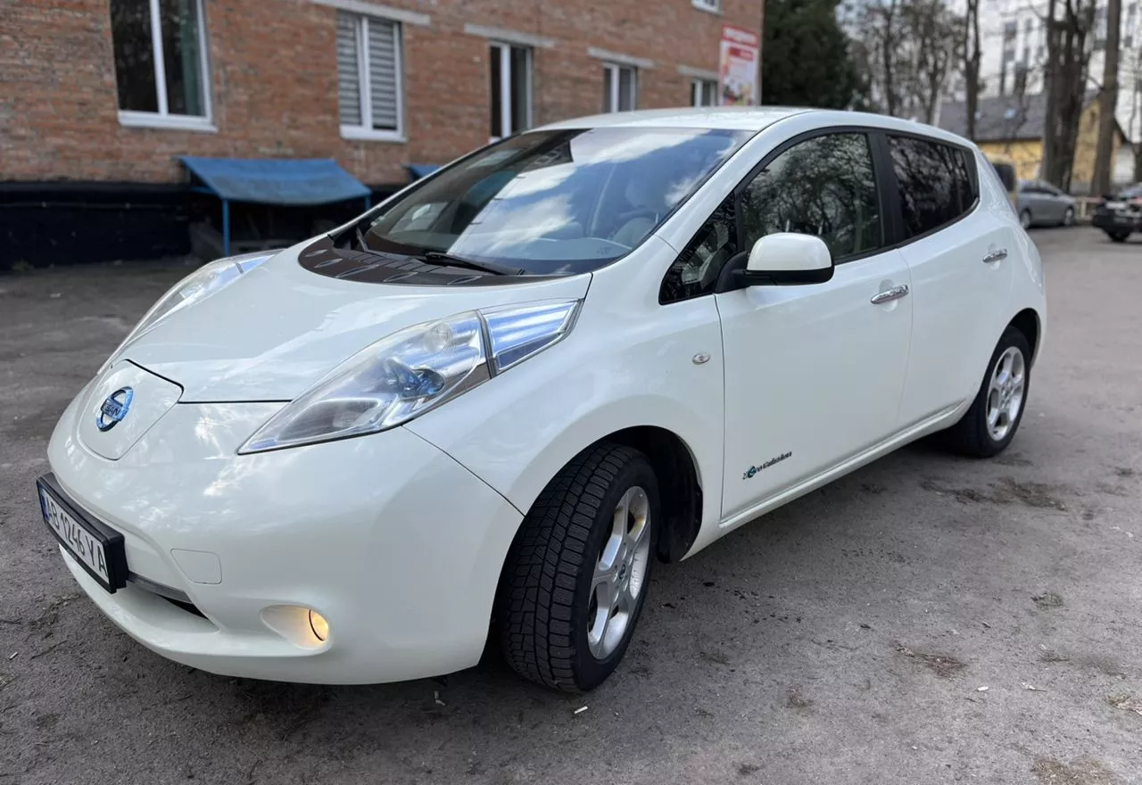 Nissan Leaf  24 kWh 2012181