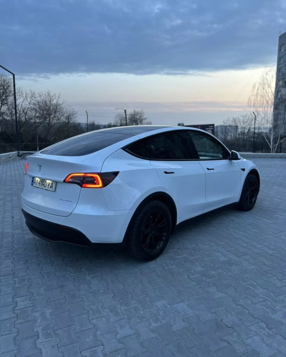 Tesla Model Y  80.5 kWh 202231