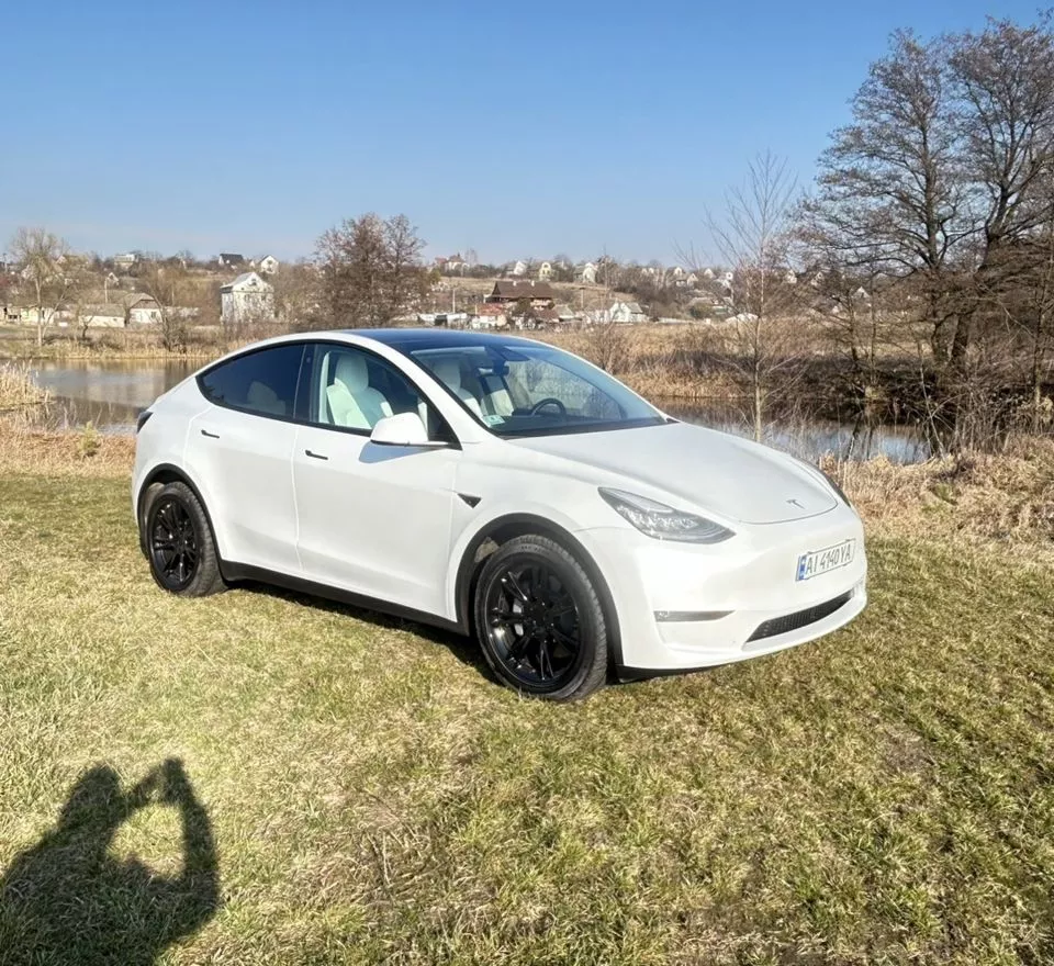 Tesla Model Y  80.5 kWh 202281