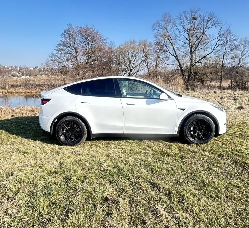 Tesla Model Y  80.5 kWh 202291