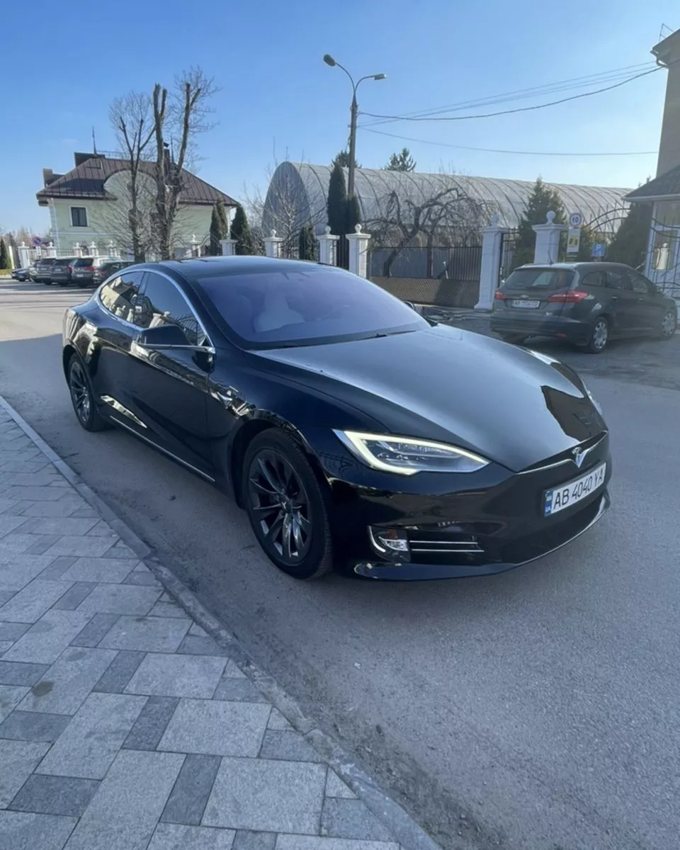 Tesla Model S  75 kWh 201821