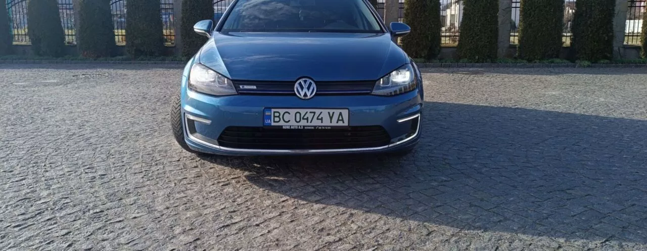 Volkswagen e-Golf  24 kWh 2015131