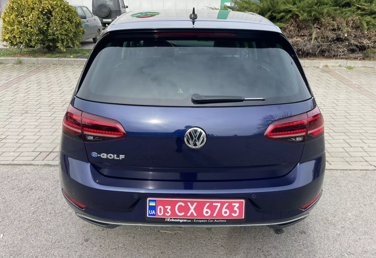 Volkswagen e-Golf  2019111