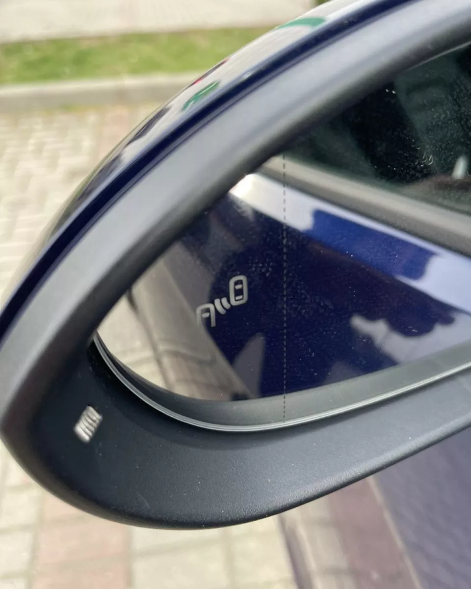 Volkswagen e-Golf  2019281