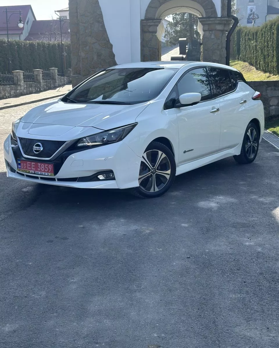 Nissan Leaf  40 kWh 2019111