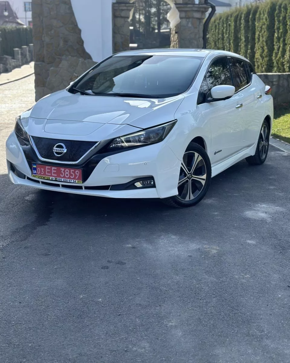 Nissan Leaf  40 kWh 2019121