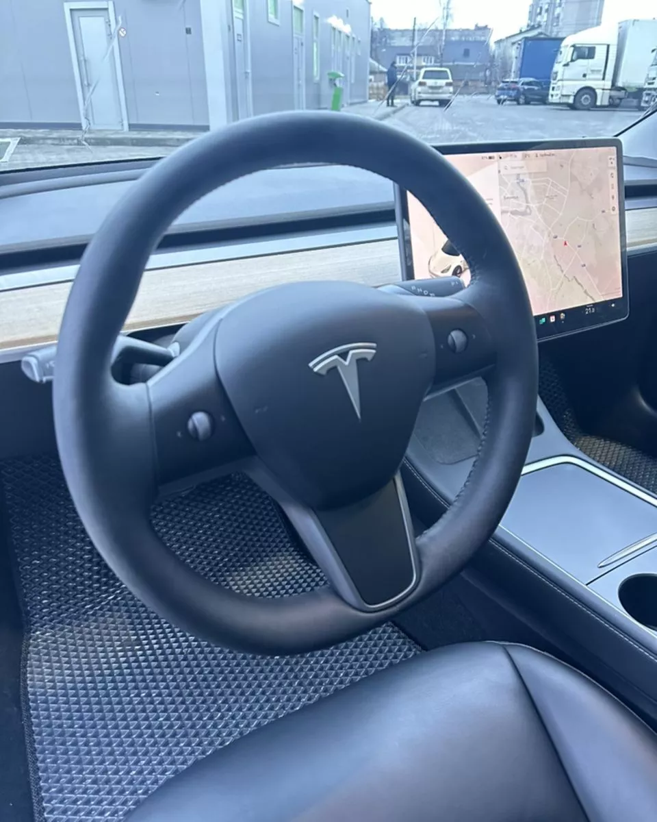 Tesla Model 3  54 kWh 202181