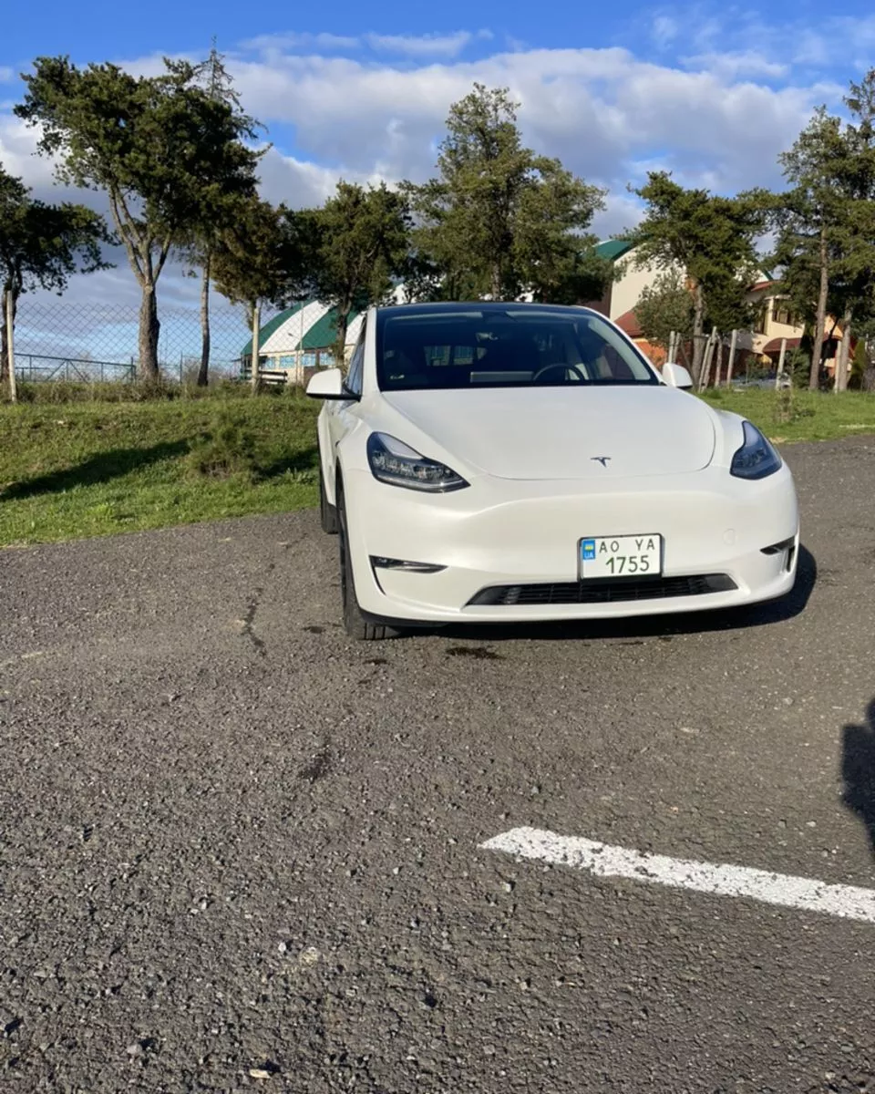 Tesla Model Y  80.5 kWh 202231