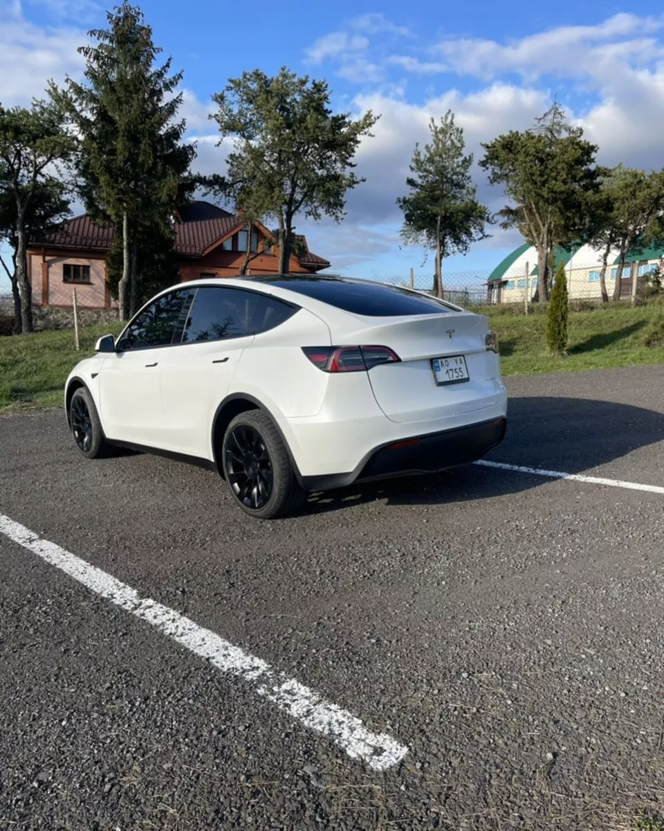 Tesla Model Y  80.5 kWh 2022151