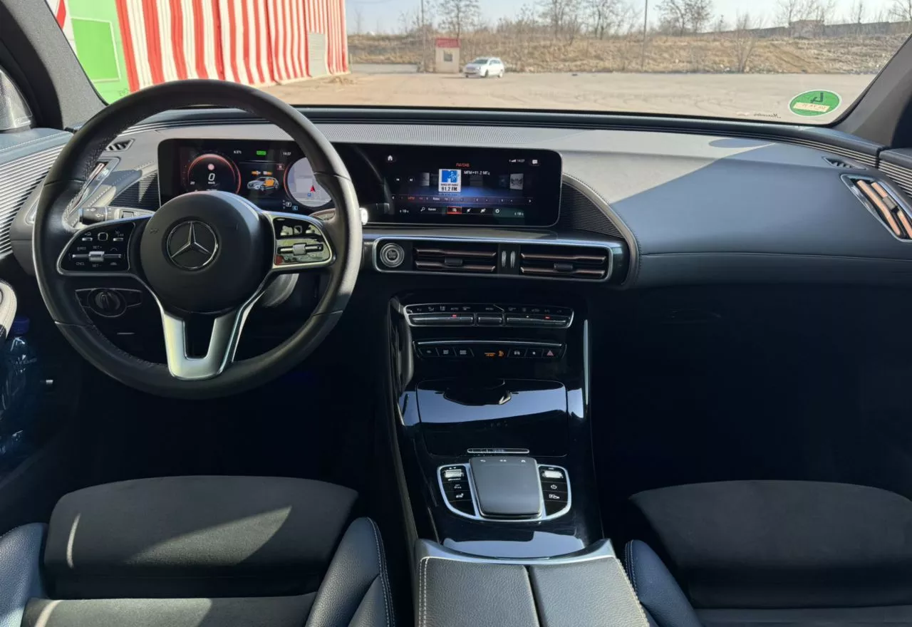 Mercedes-Benz EQC  80 kWh 2019131