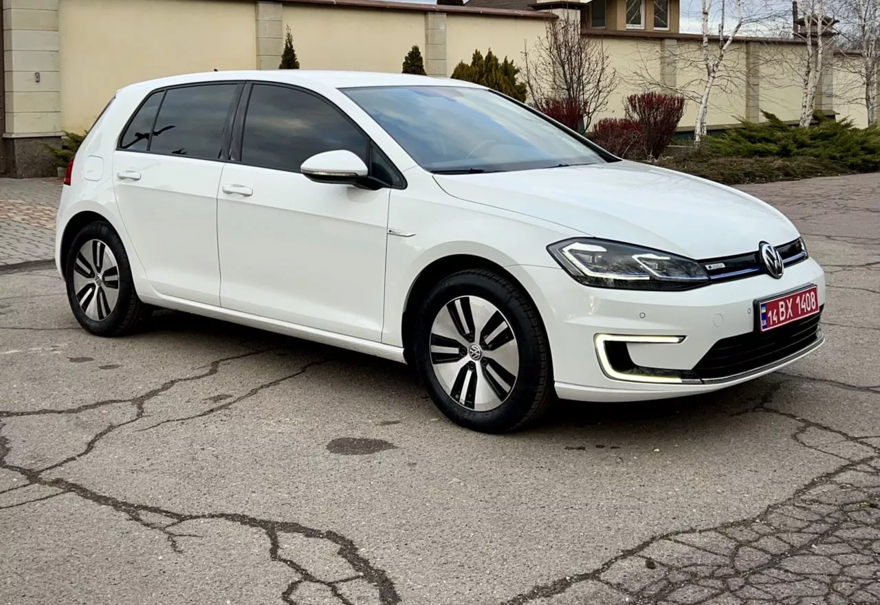 Volkswagen e-Golf  35 kWh 201971