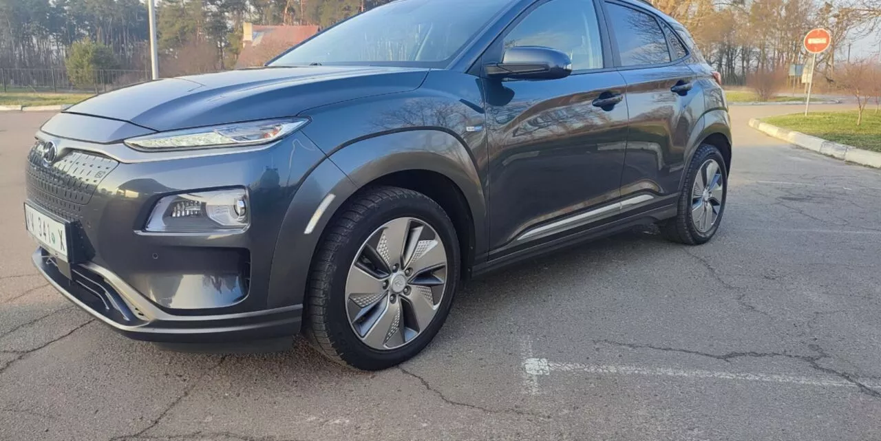 Hyundai Kona  64 kWh 2019211