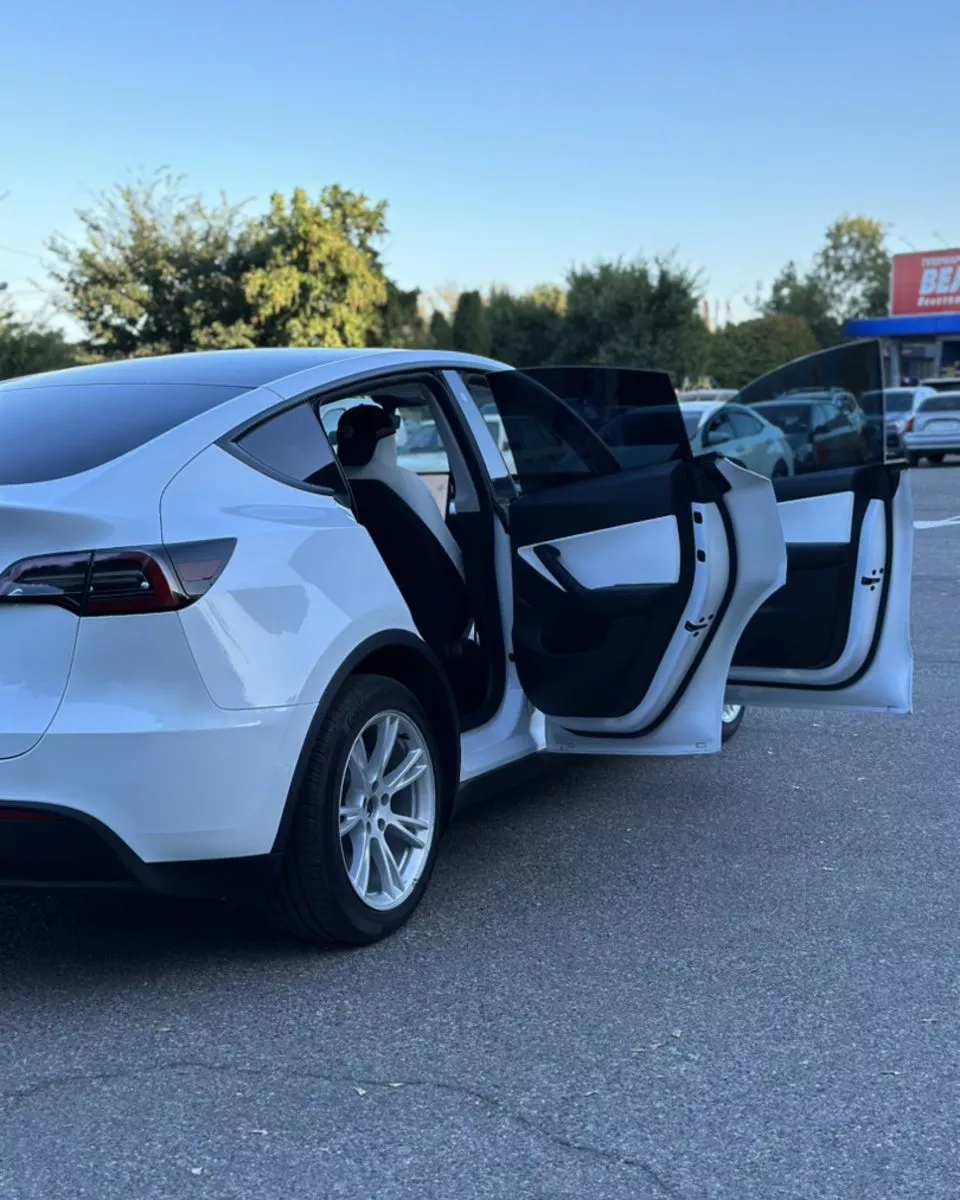 Tesla Model Y  80 kWh 202281