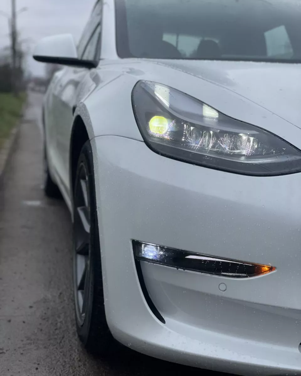 Tesla Model 3  80.5 kWh 202131