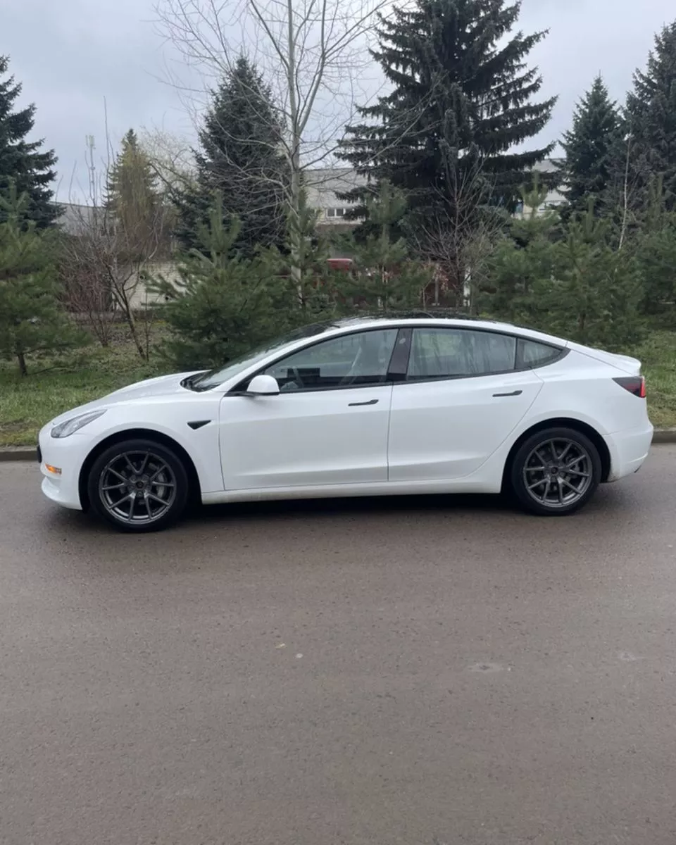 Tesla Model 3  80.5 kWh 202141