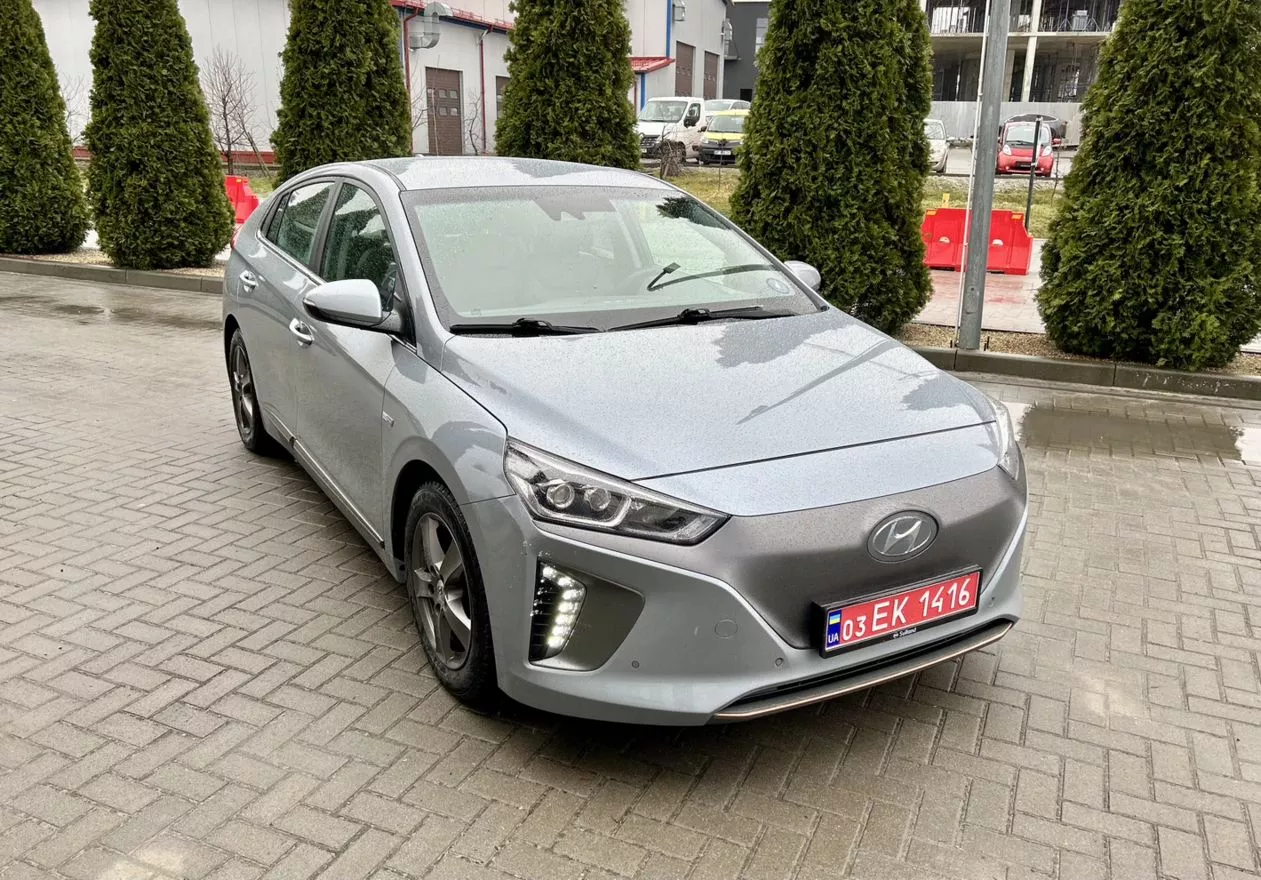 Hyundai Ioniq  88 kWh 2017201