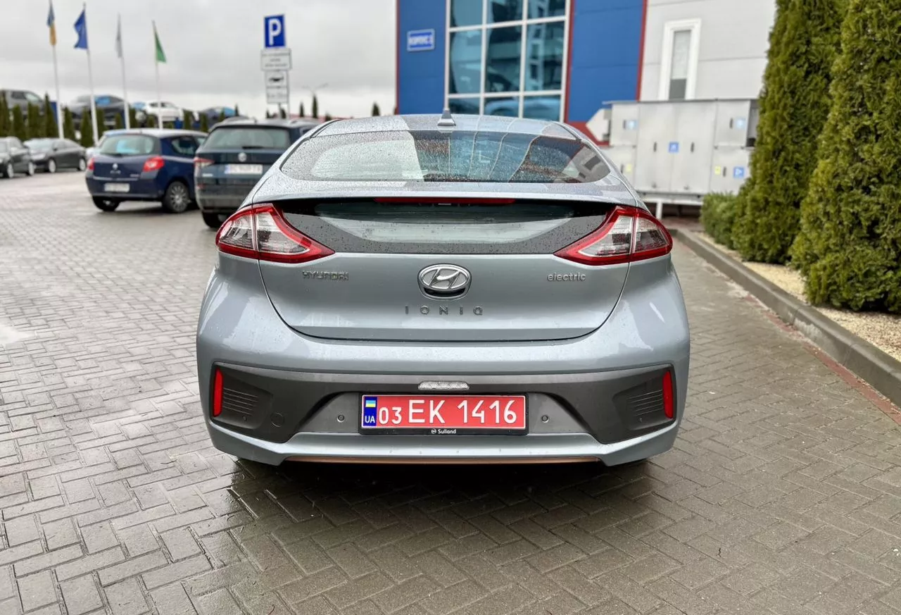 Hyundai Ioniq  88 kWh 2017231