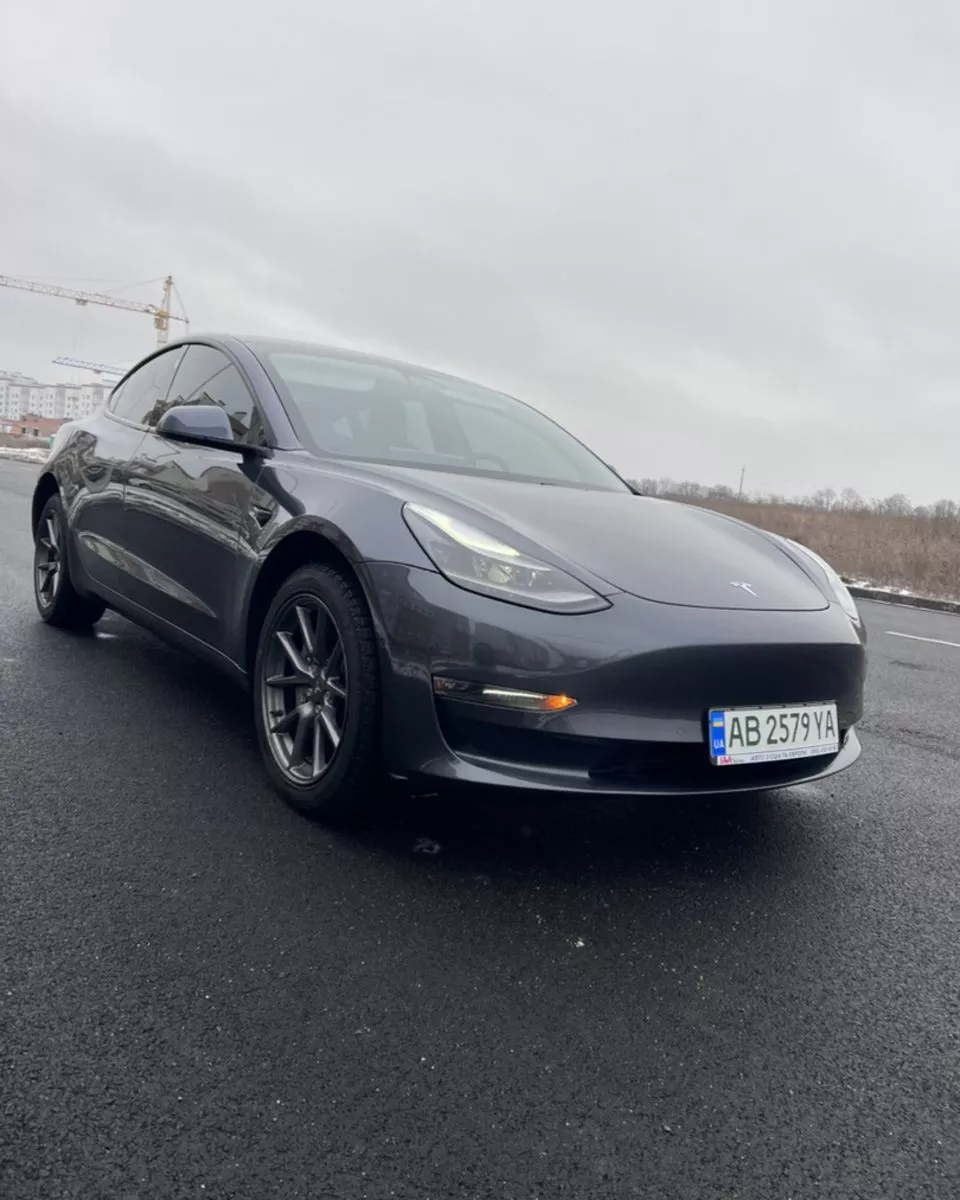 Tesla Model 3  83 kWh 202111