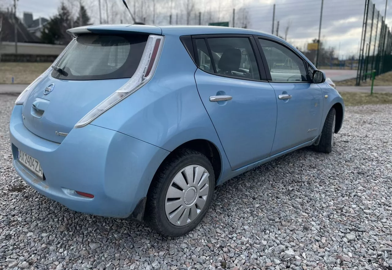 Nissan Leaf  201541