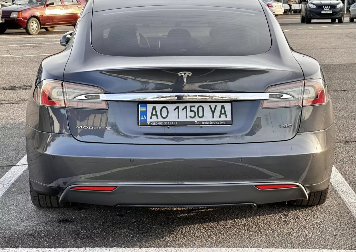 Tesla Model S  70 kWh 201531