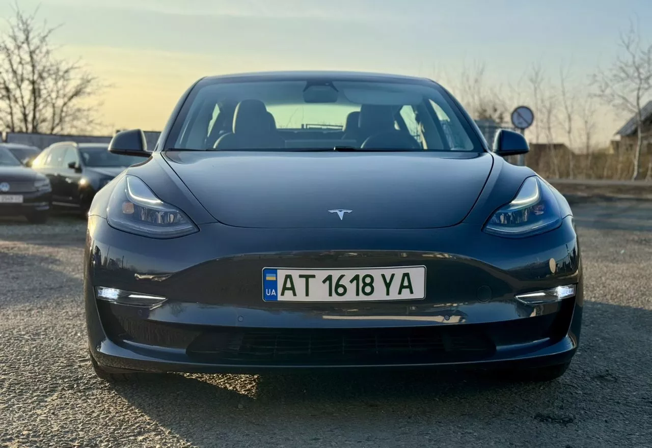 Tesla Model 3  80.5 kWh 202151