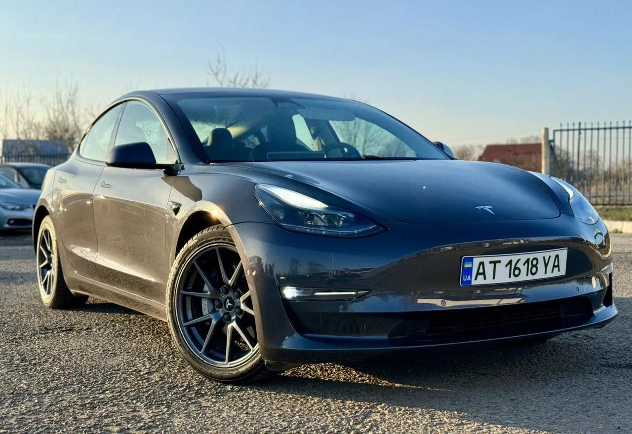 Tesla Model 3  80.5 kWh 202181