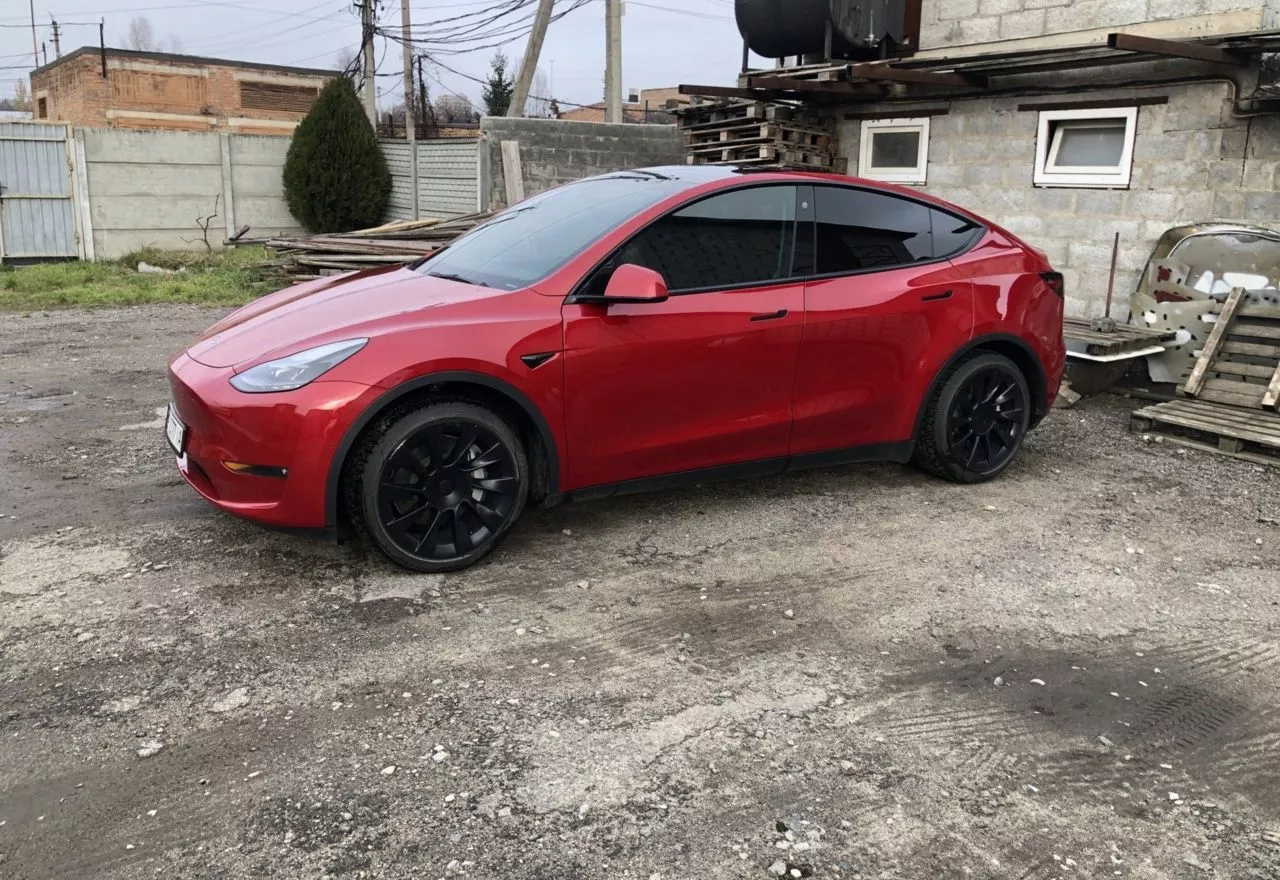 Tesla Model Y  2021171