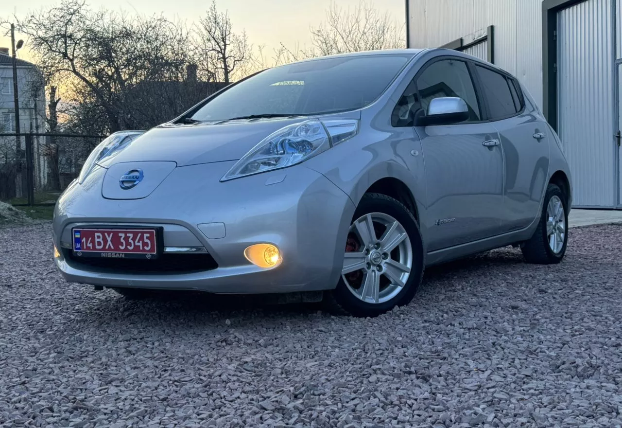 Nissan Leaf  24 kWh 201211