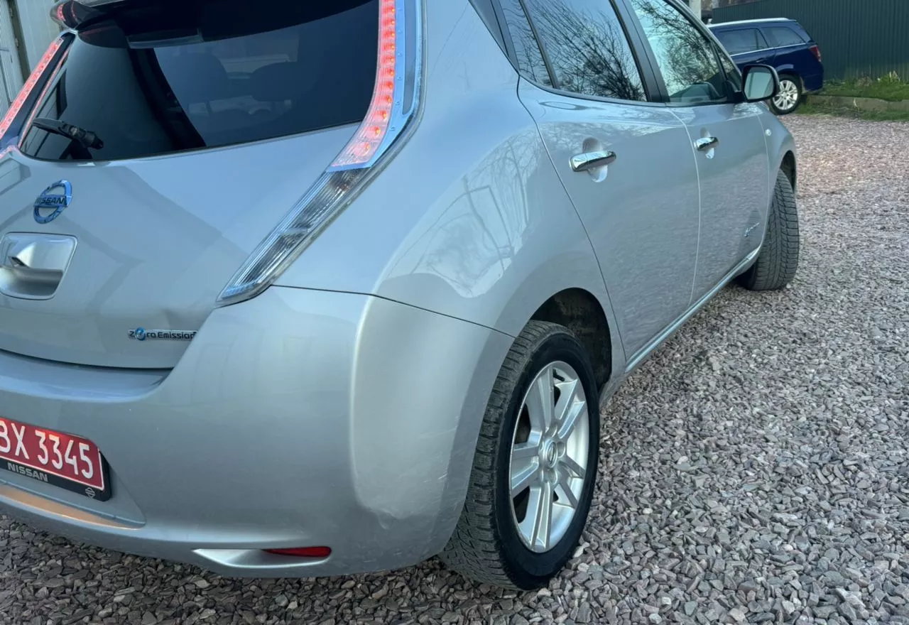 Nissan Leaf  24 kWh 201291