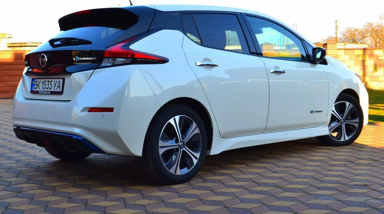 Nissan Leaf  40 kWh 2018131