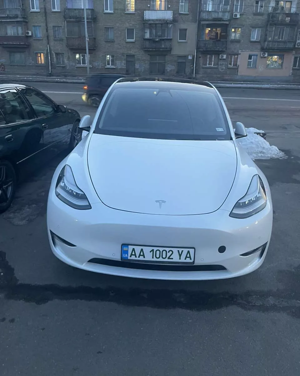 Tesla Model Y  70 kWh 202001