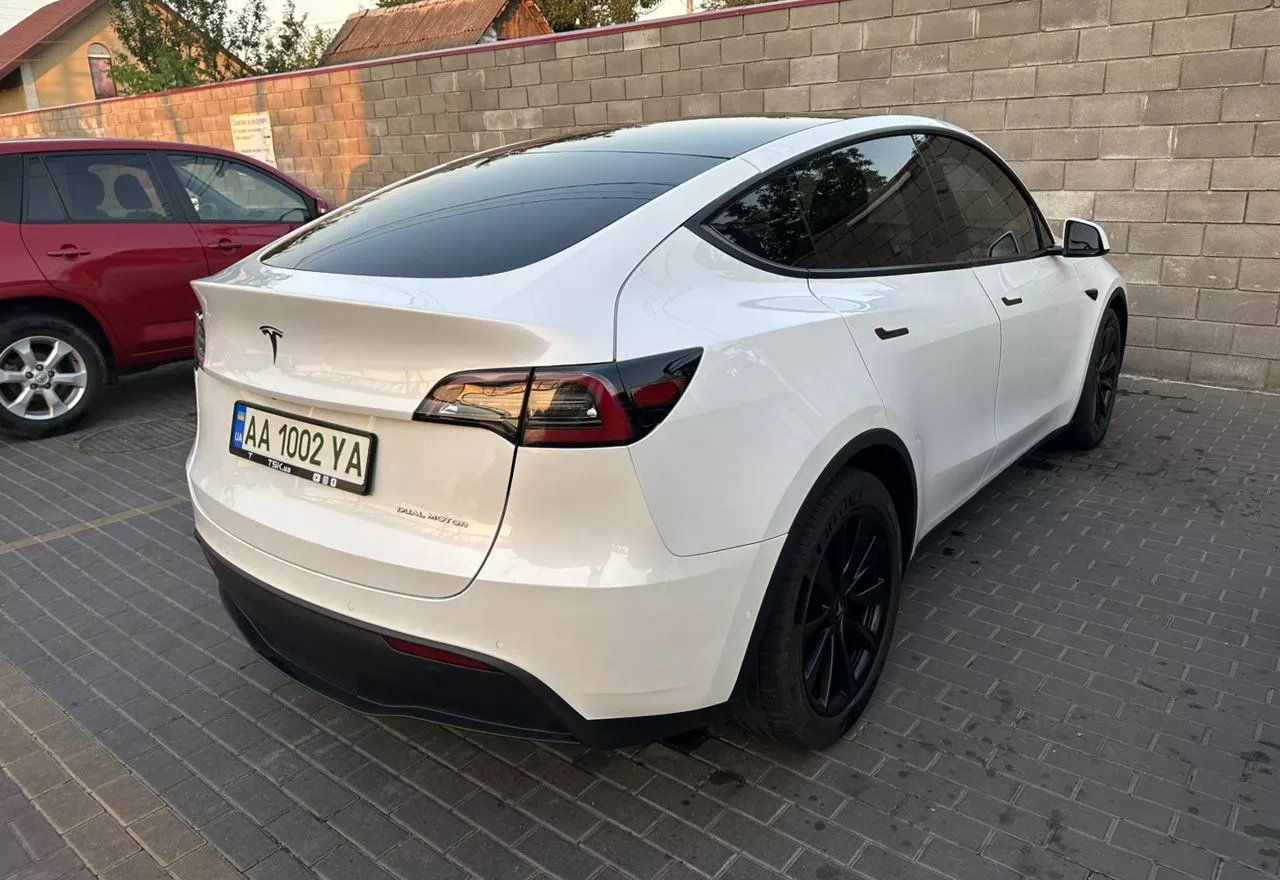 Tesla Model Y  70 kWh 202081