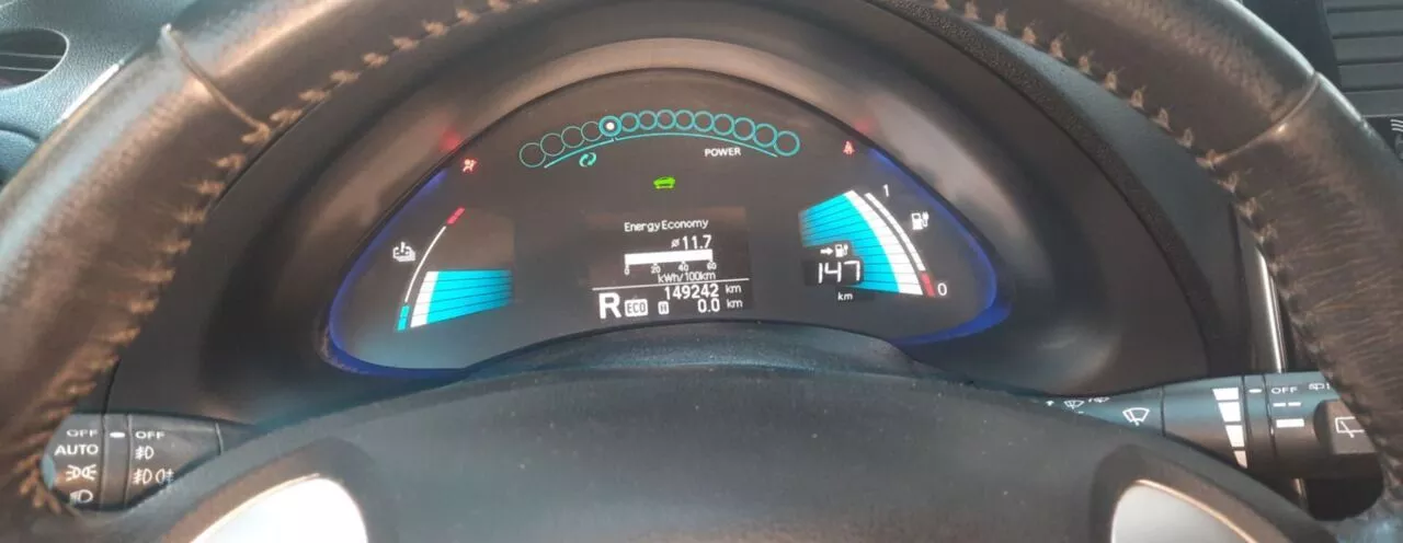 Nissan Leaf  24 kWh 2013201