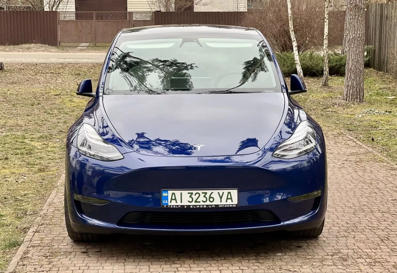 Tesla Model Y  80.5 kWh 2020111